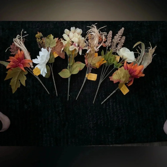 Mainstays fall faux floral mixes 6 piece bundle - Picture 3 of 6